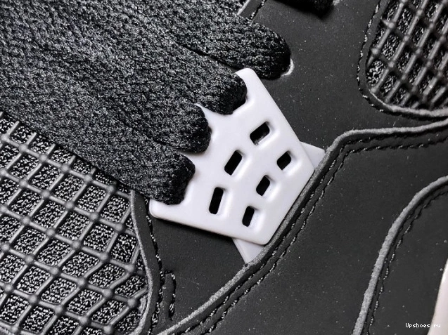 4 Air 308497-060 Retro (2019) Jordan Bred 0313